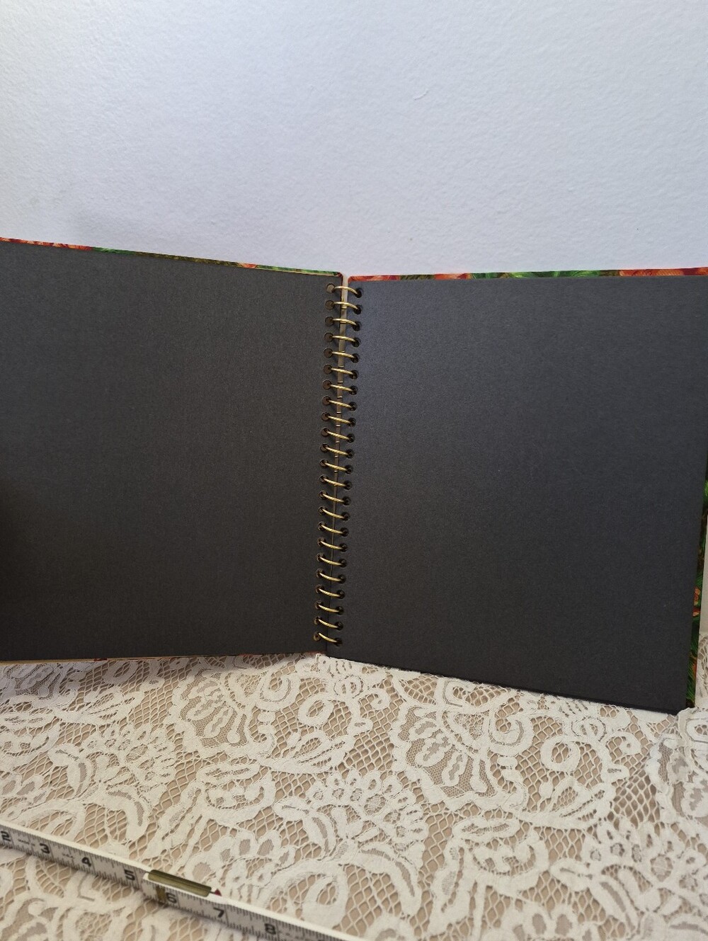 Vintage Photo Album - Picture 6 of 7